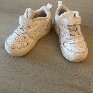 Nike Kids white Sneakers